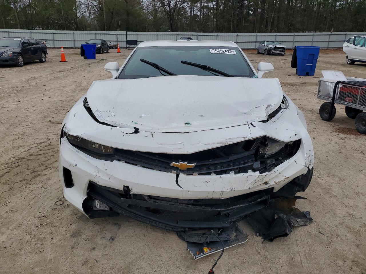 2017 CHEVROLET CAMARO LT photo 5