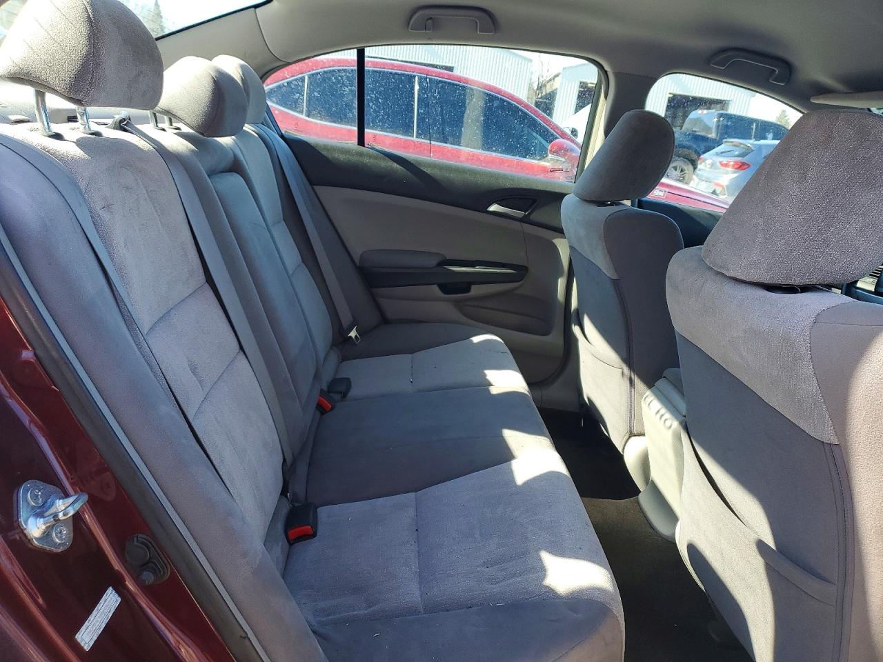 2009 HONDA ACCORD LX photo 10
