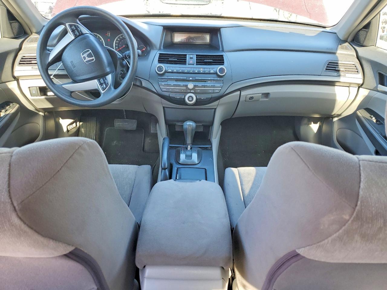 2009 HONDA ACCORD LX photo 8