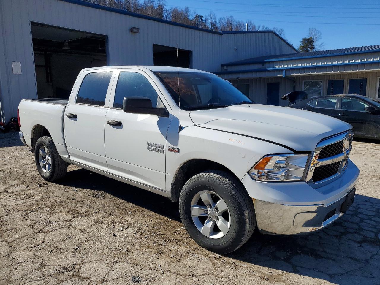 2019 RAM 1500 CLASSIC TRADESMAN photo 7