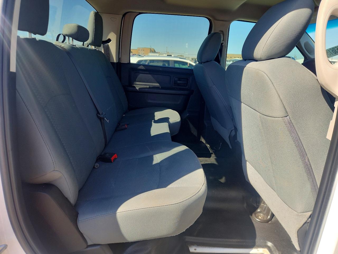 2018 RAM 3500 ST photo 10