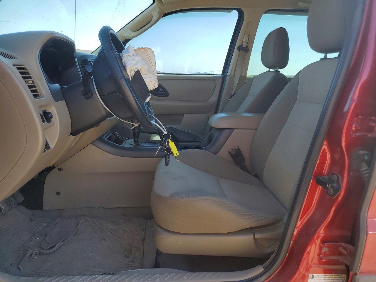 2005 FORD ESCAPE XLS photo 13