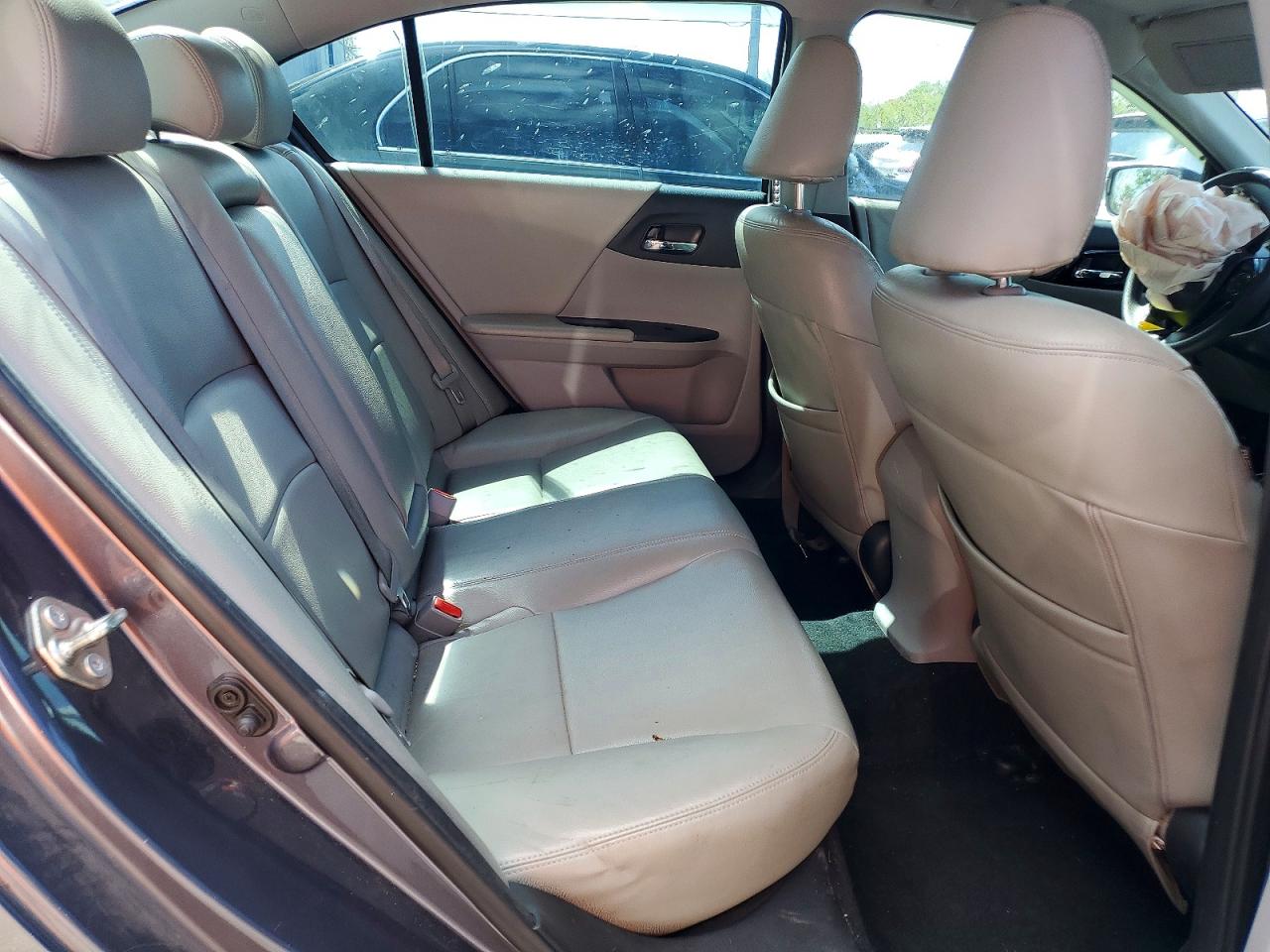 2016 HONDA ACCORD LX photo 28