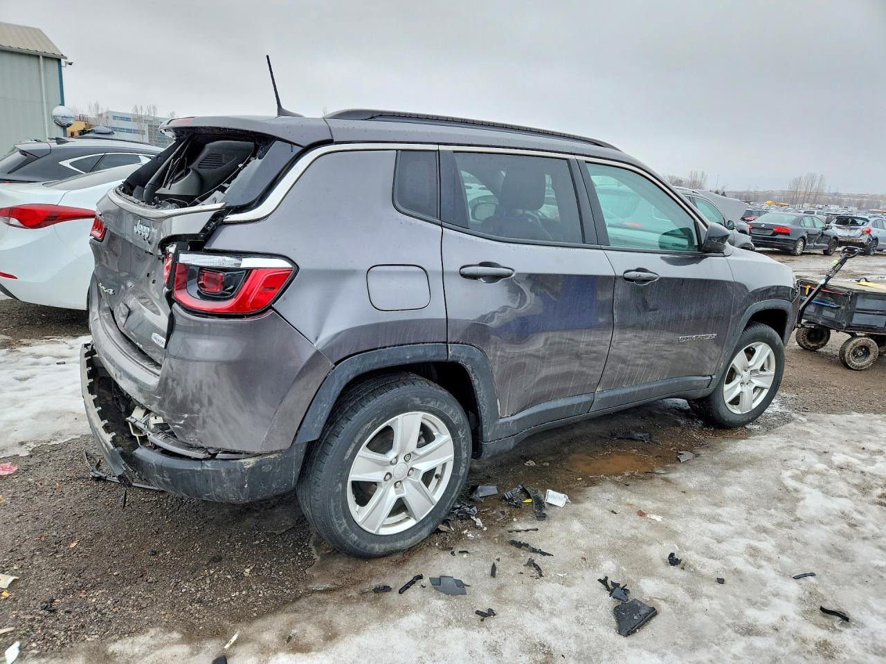 2022 JEEP COMPASS LATITUDE photo 3