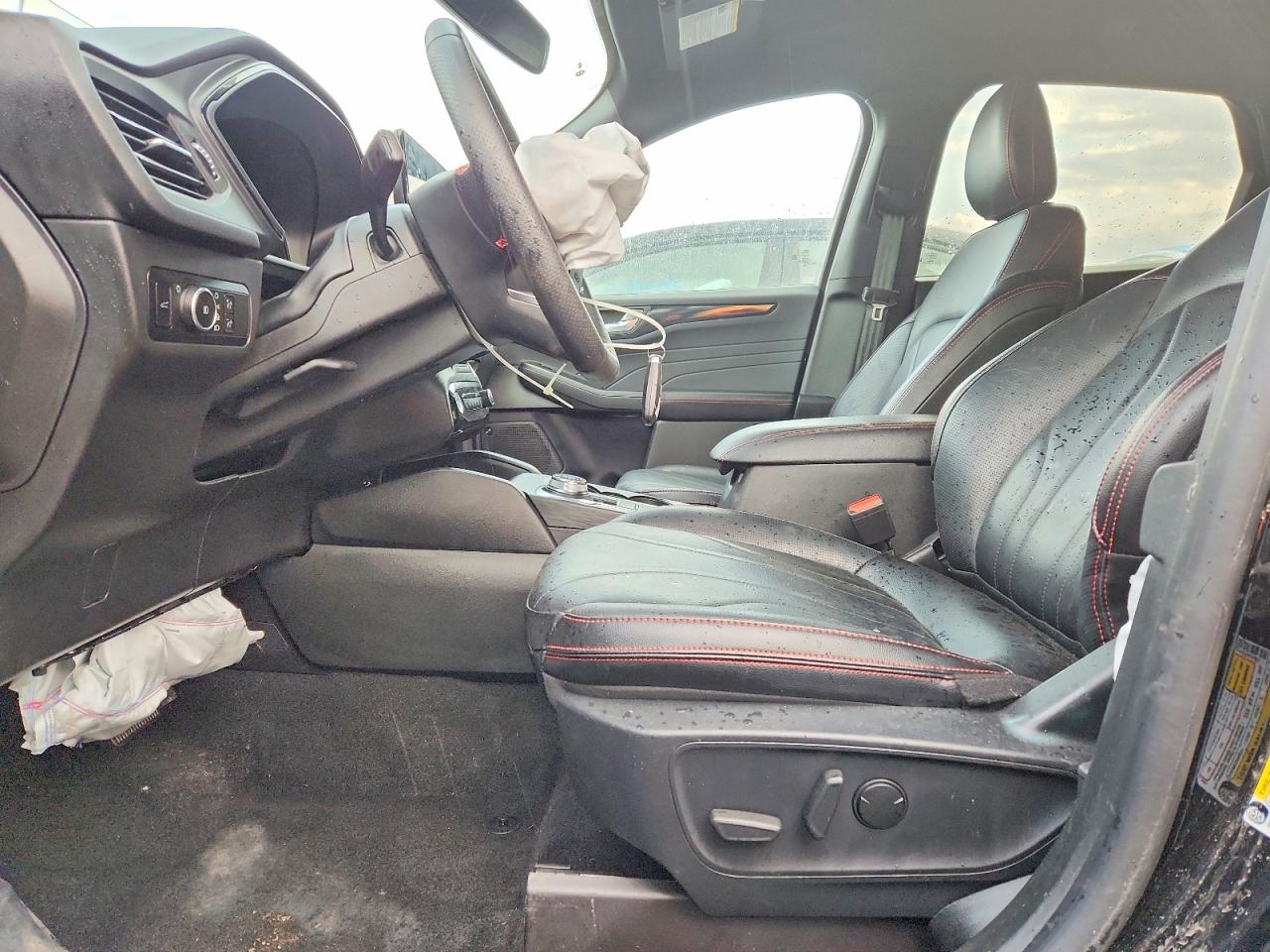 2025 FORD ESCAPE ST LINE ELITE photo 20