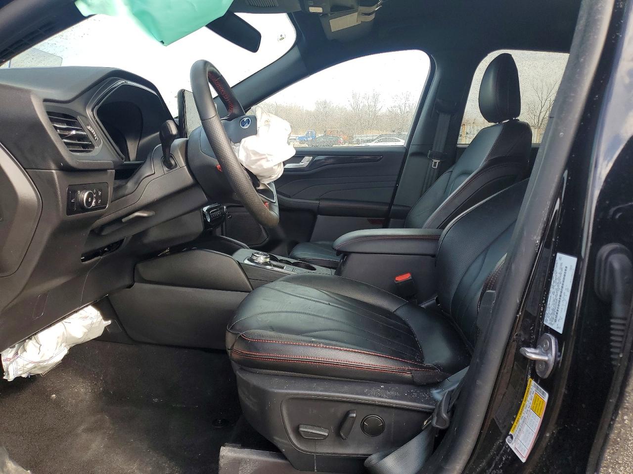 2025 FORD ESCAPE ST LINE ELITE photo 19
