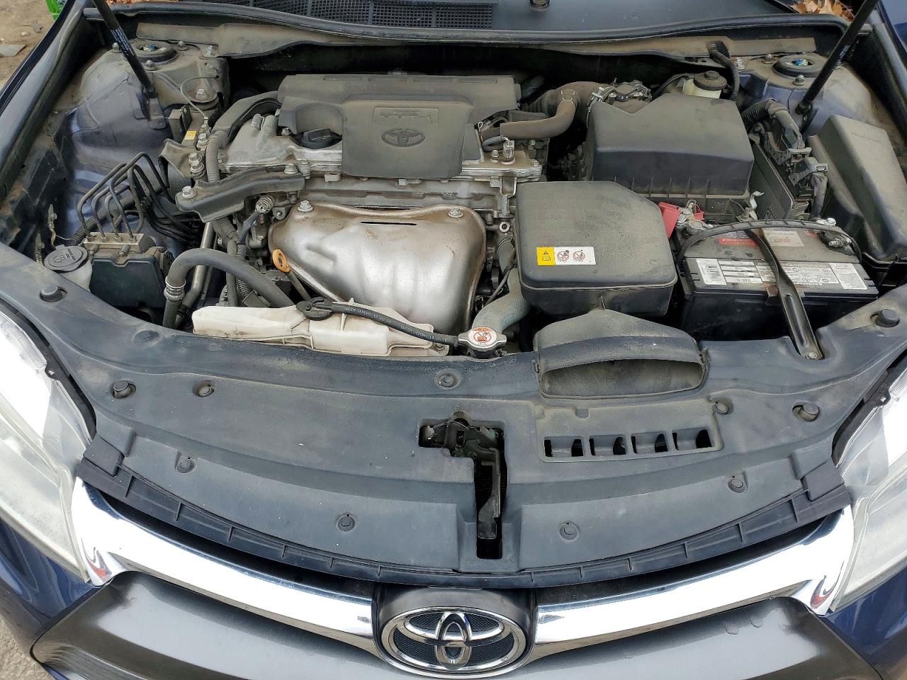 2017 TOYOTA CAMRY LE photo 11