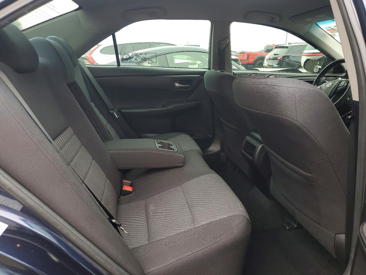 2017 TOYOTA CAMRY LE photo 10