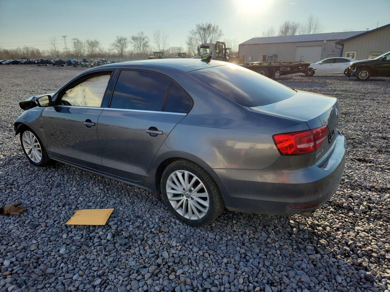 2015 VOLKSWAGEN JETTA SE photo 3