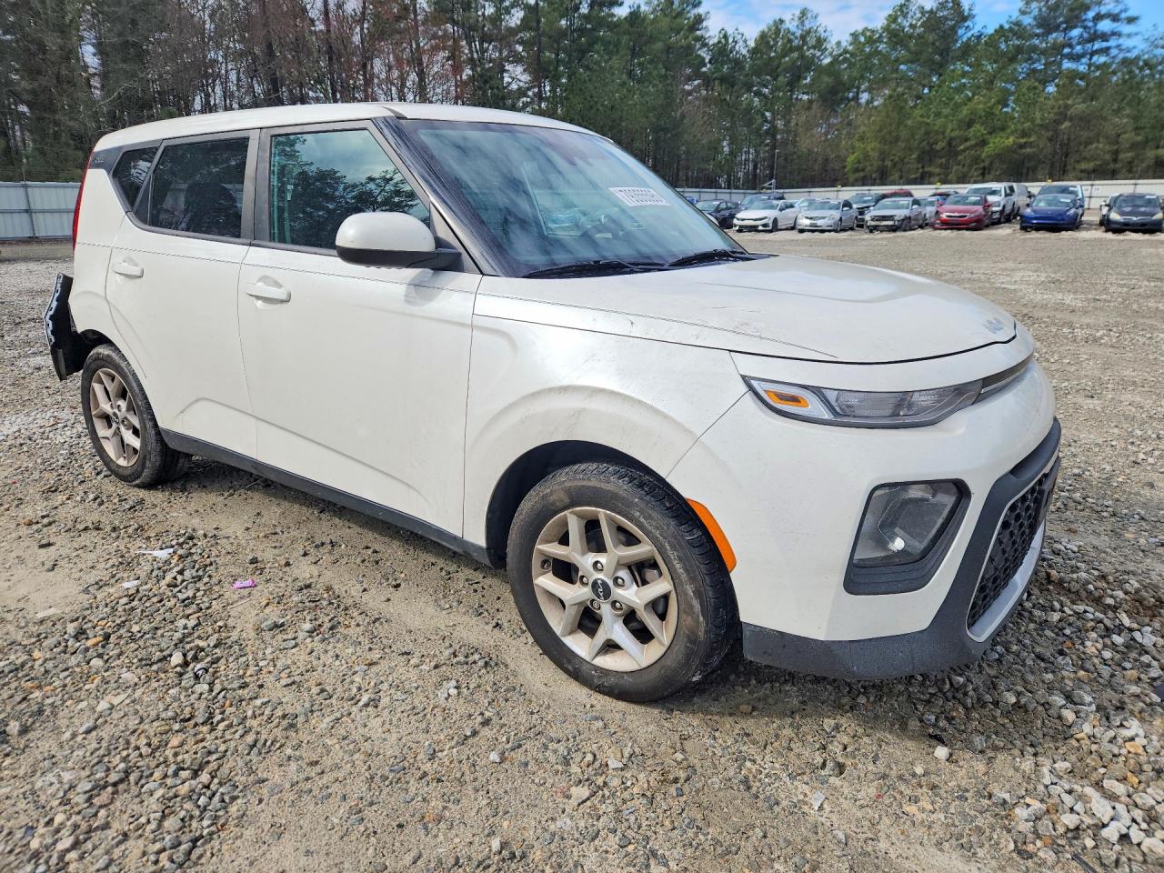 2022 KIA SOUL LX photo 4
