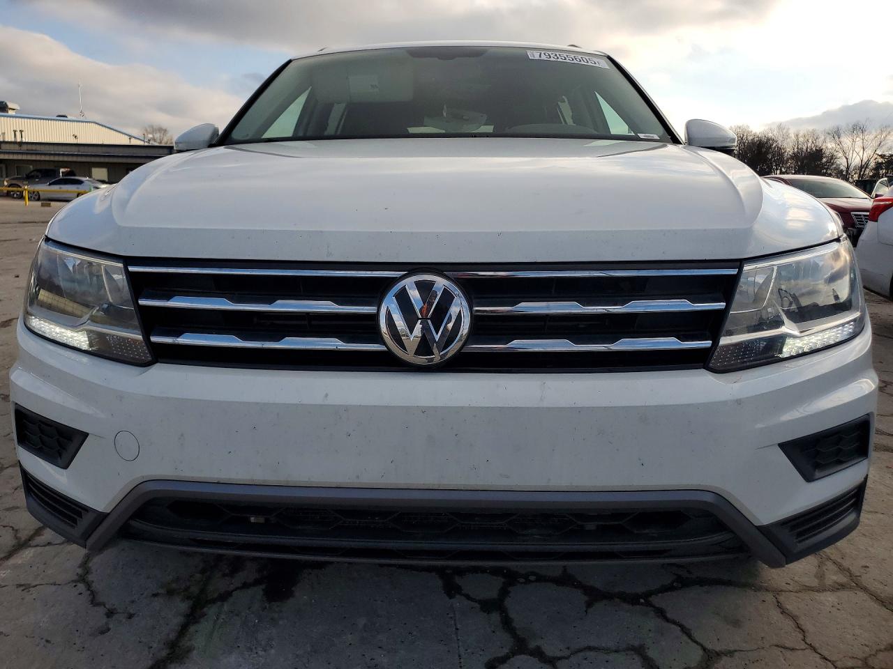 2021 VOLKSWAGEN TIGUAN SE photo 9