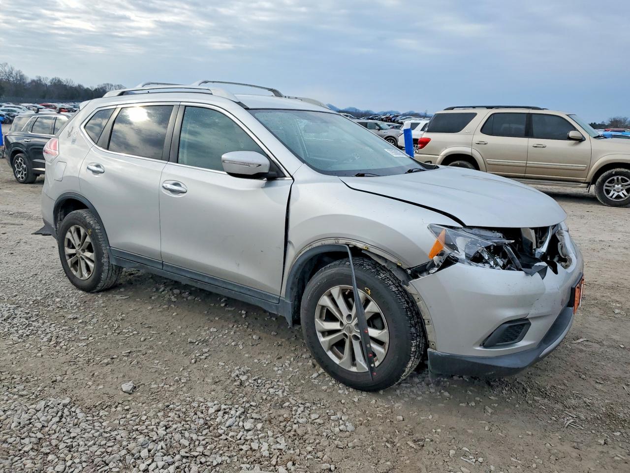 2014 NISSAN ROGUE SV photo 7