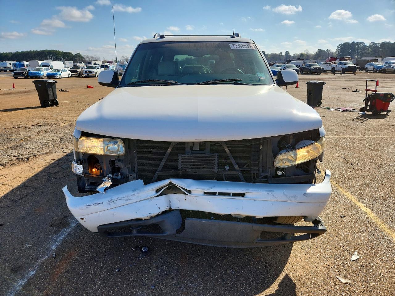 2004 CHEVROLET SUBURBAN K1500 photo 13