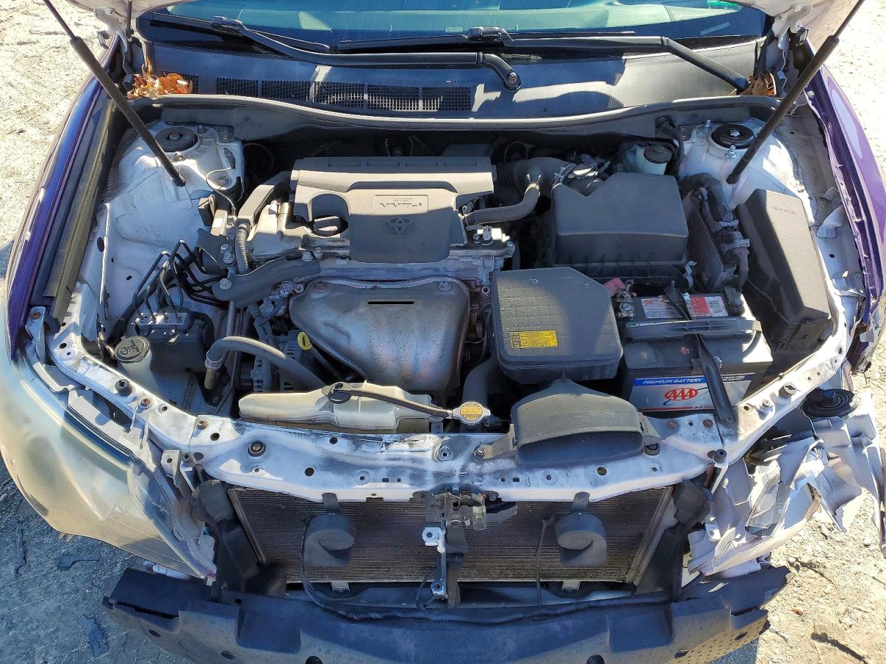 2013 TOYOTA CAMRY SE photo 11