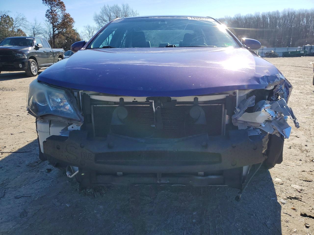2013 TOYOTA CAMRY SE photo 5