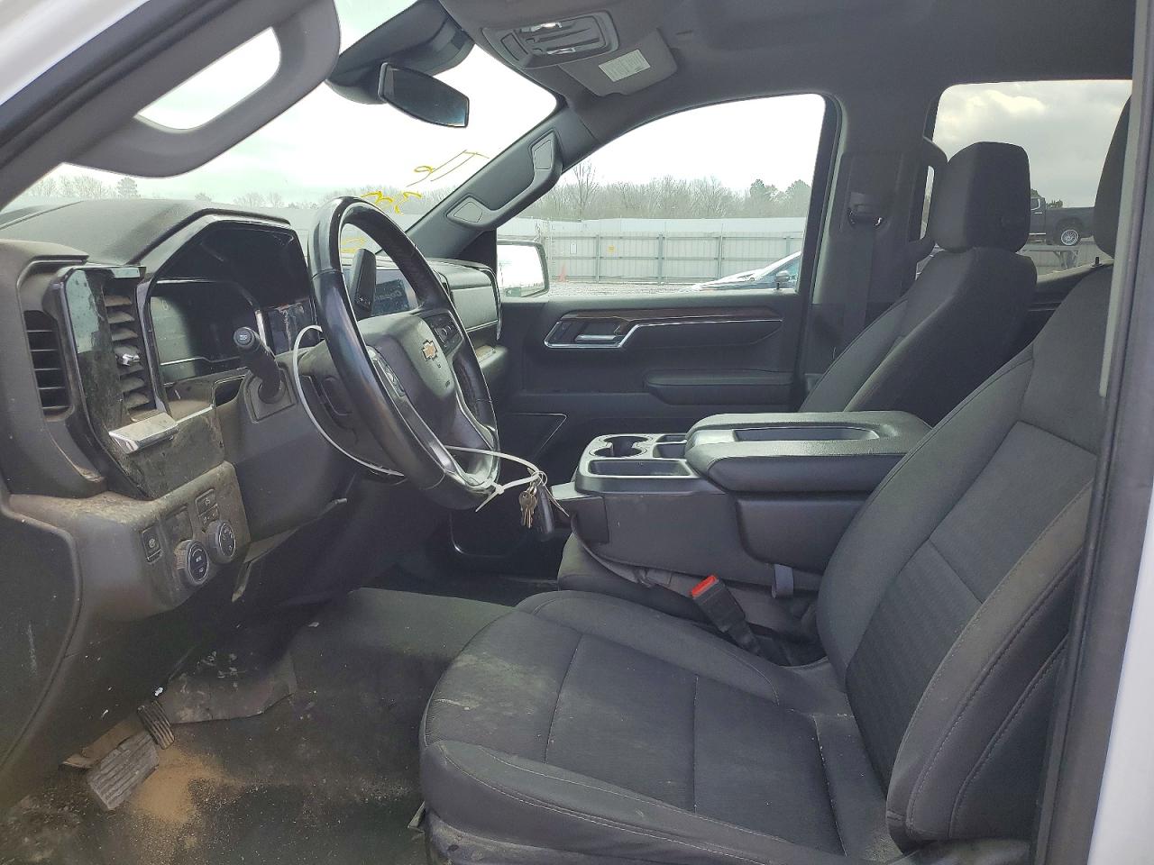 2023 CHEVROLET SILVERADO C1500 LT photo 13