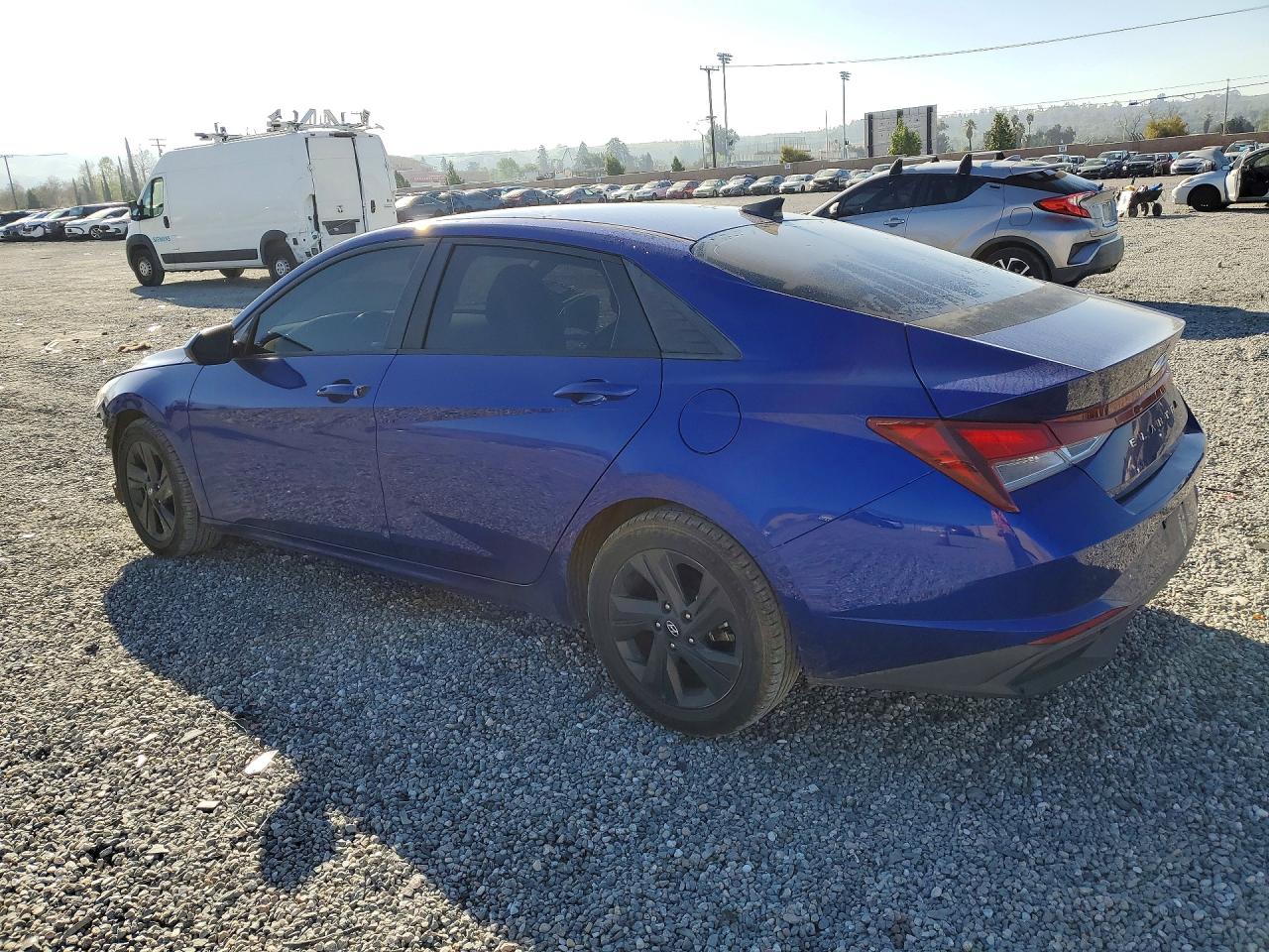 2022 HYUNDAI ELANTRA SEL photo 2