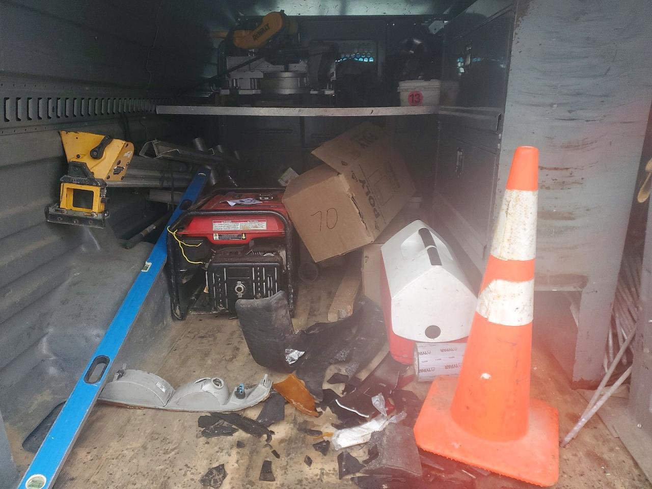 2018 CHEVROLET EXPRESS G3500 photo 10