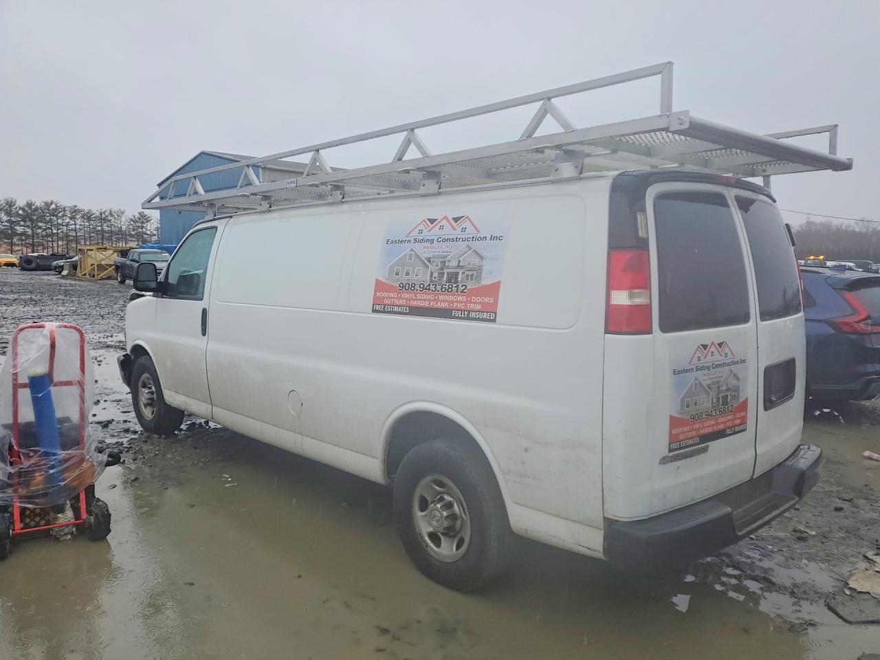 2018 CHEVROLET EXPRESS G3500 photo 2