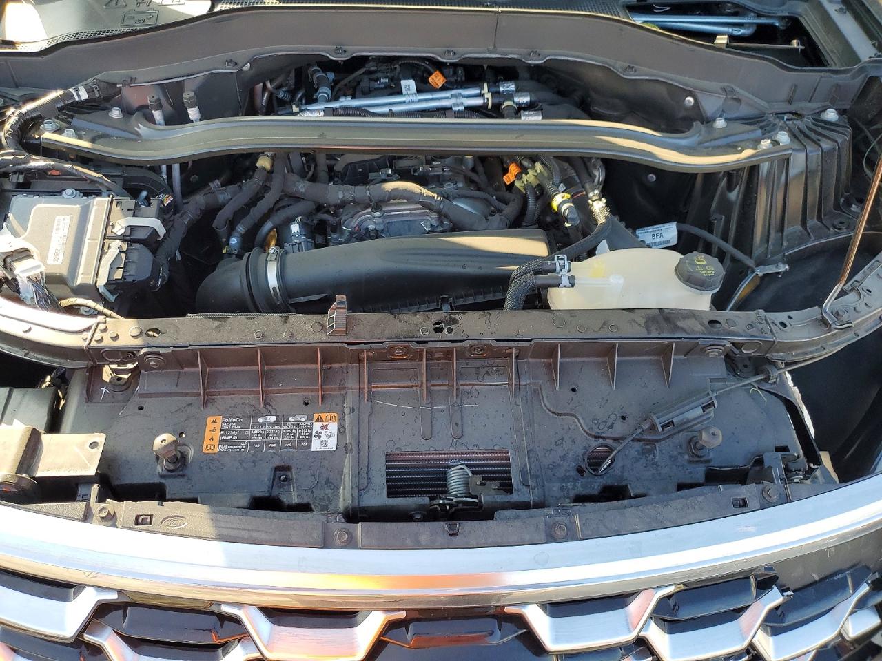 2025 FORD EXPLORER PLATINUM photo 12
