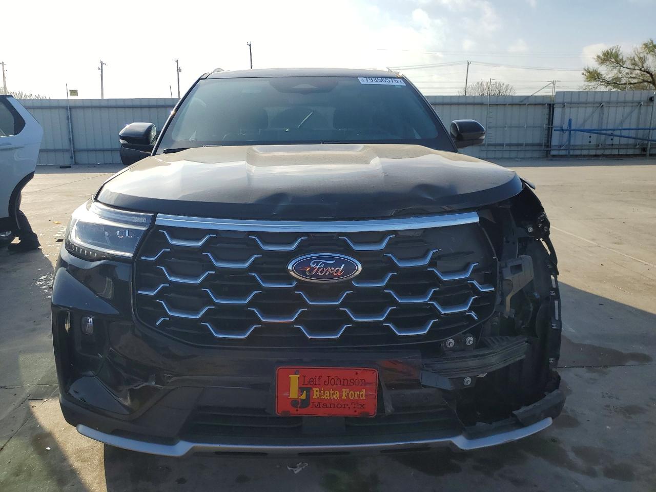 2025 FORD EXPLORER PLATINUM photo 5