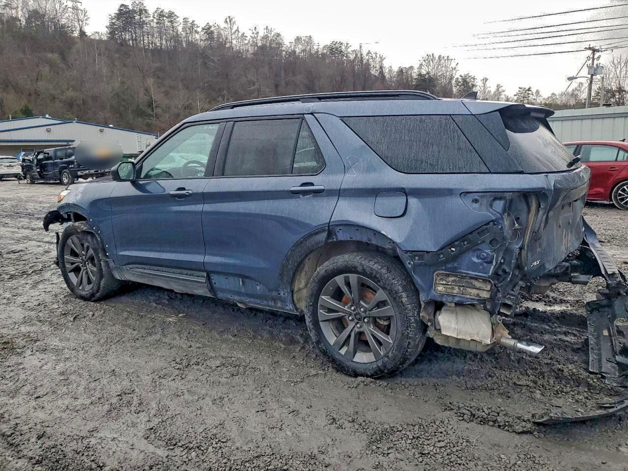 2021 FORD EXPLORER XLT photo 7