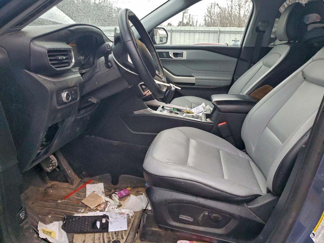 2021 FORD EXPLORER XLT photo 37
