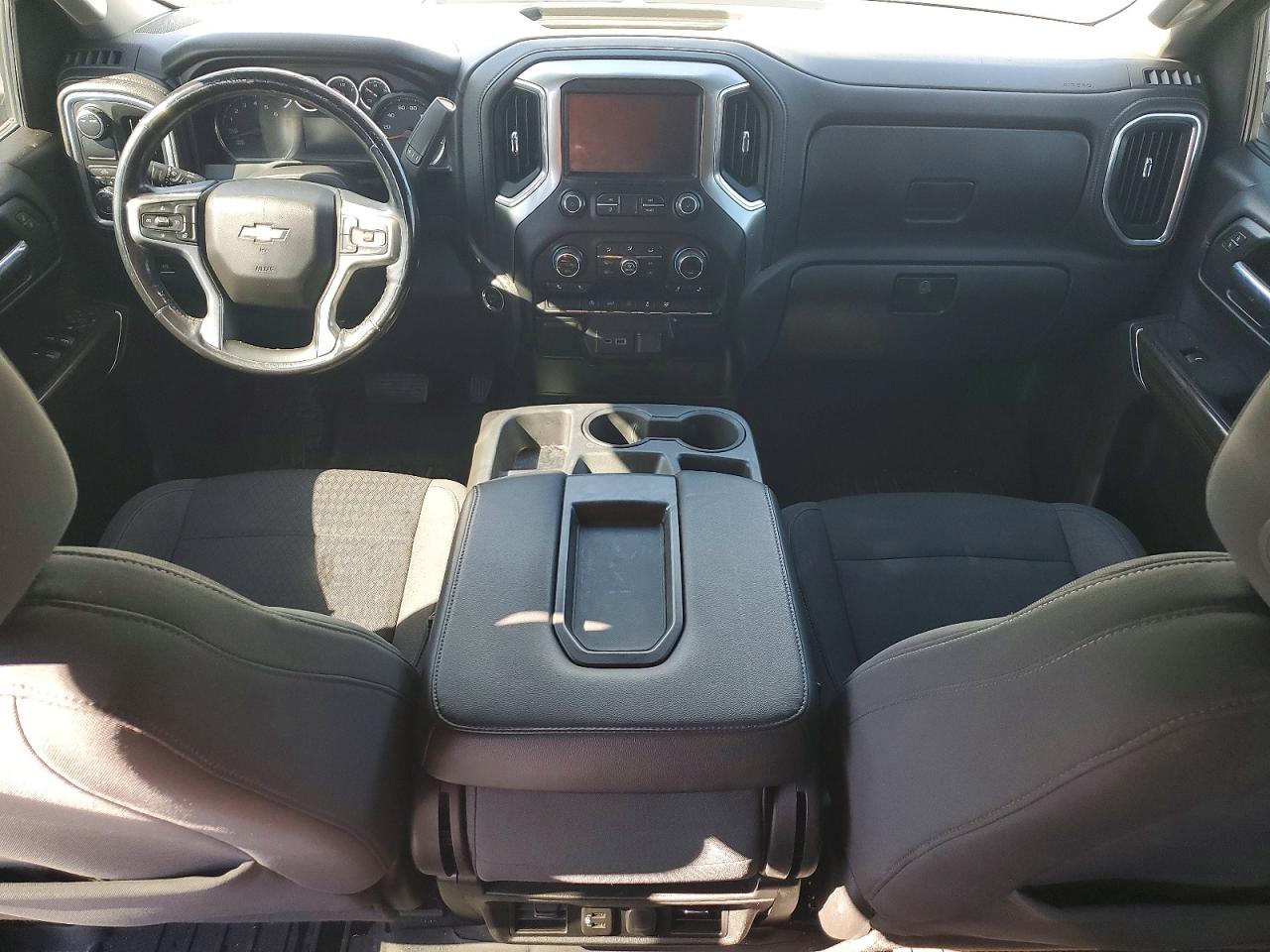 2021 CHEVROLET SILVERADO C1500 LT photo 22