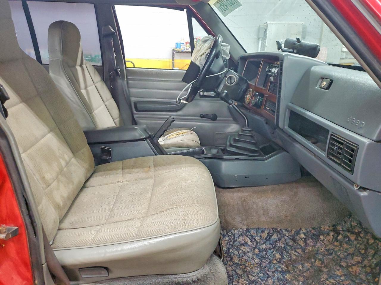 1995 JEEP CHEROKEE SE photo 19