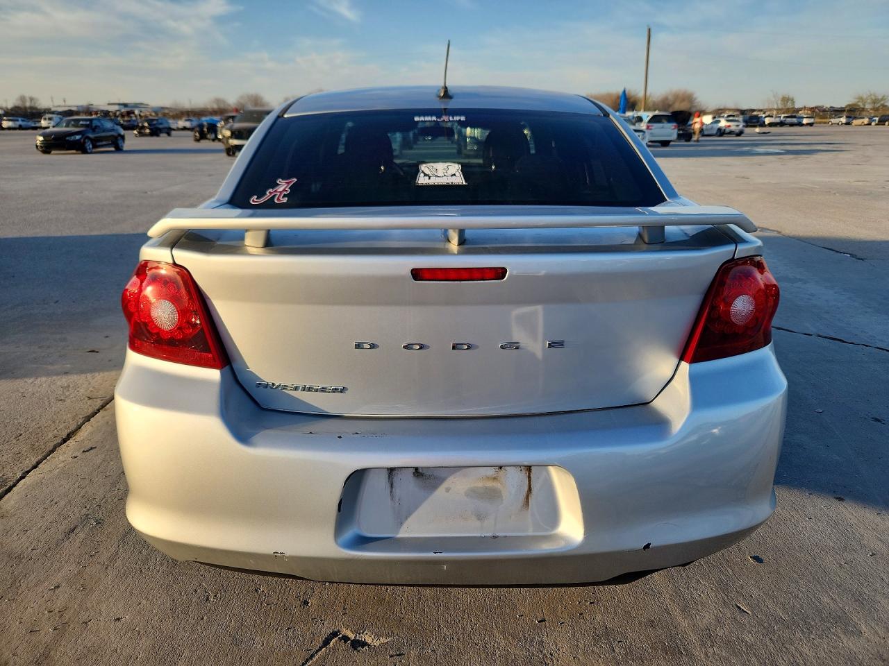 2012 DODGE AVENGER SE photo 6