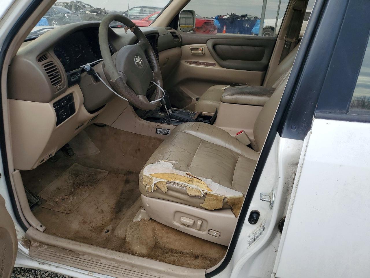 2001 TOYOTA LAND CRUISER photo 7