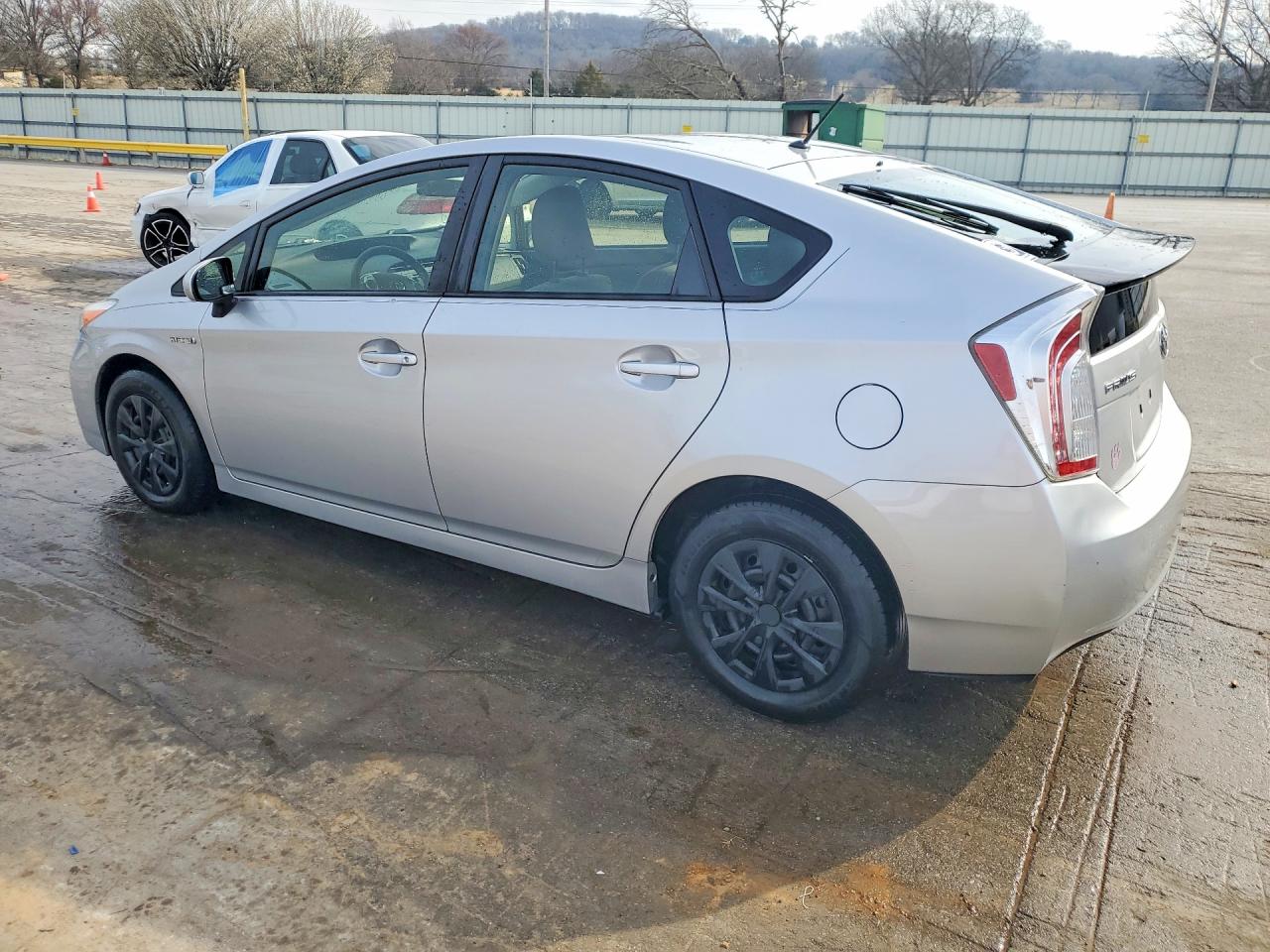 2012 TOYOTA PRIUS TWO photo 3