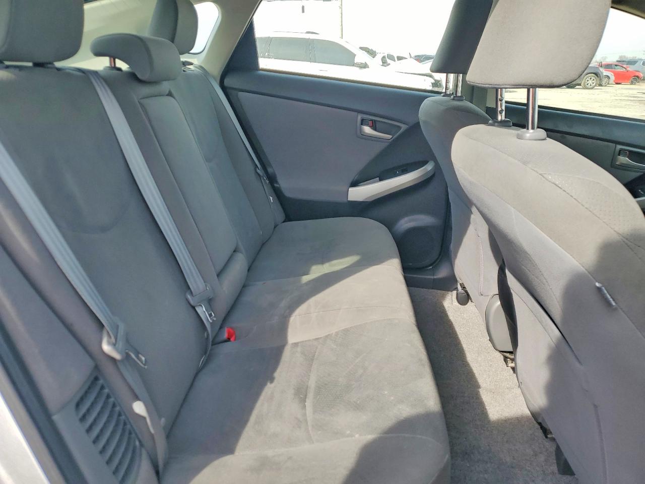 2012 TOYOTA PRIUS TWO photo 19