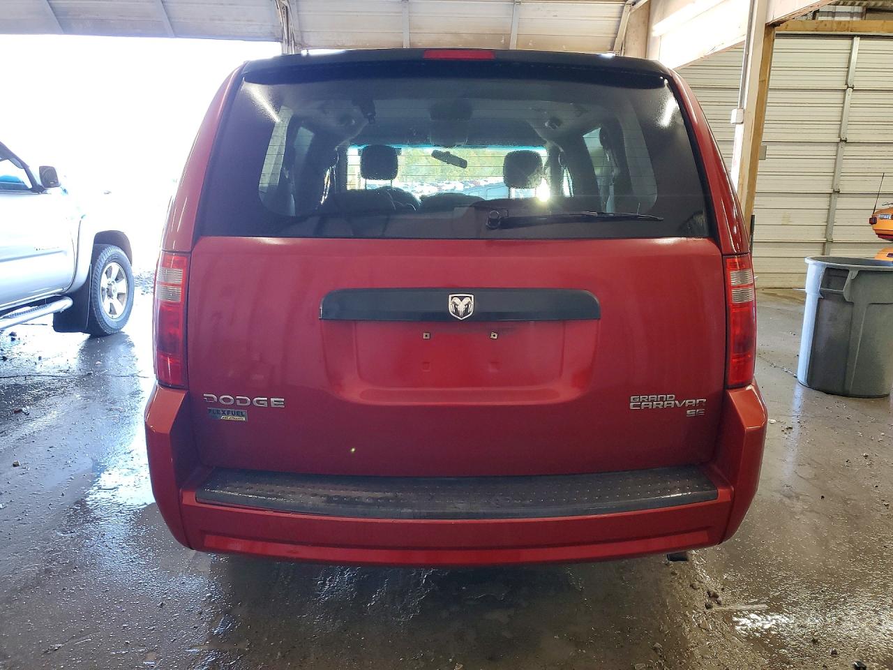 2010 DODGE GRAND CARAVAN SE photo 11