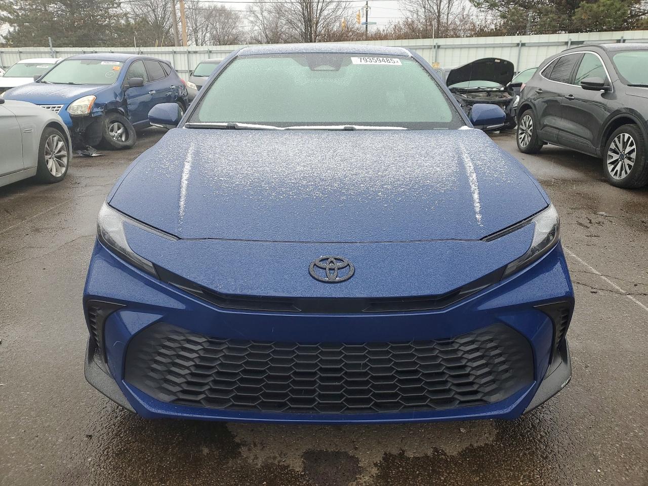 2025 TOYOTA CAMRY SE photo 13
