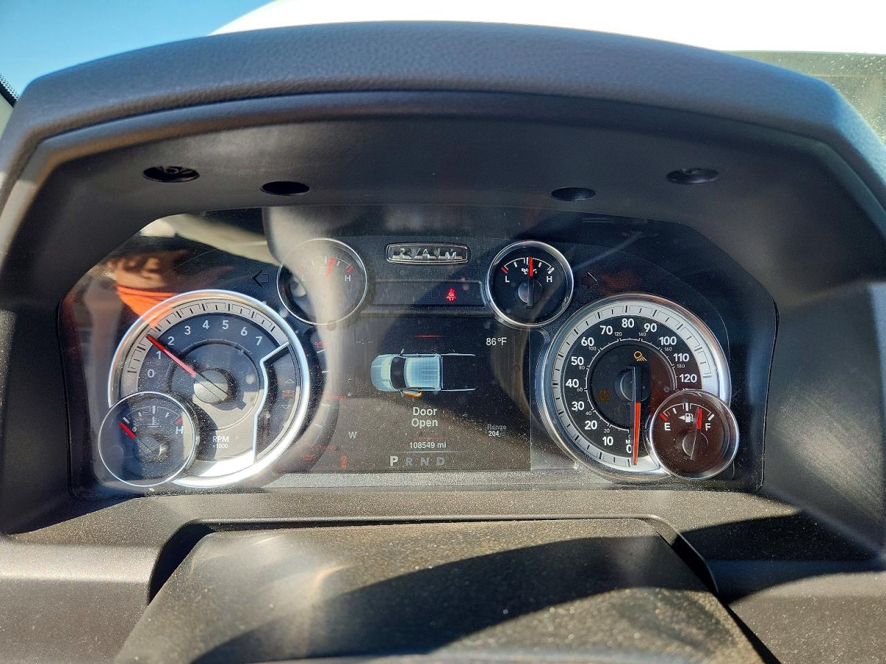 2019 RAM 1500 CLASSIC SLT photo 17