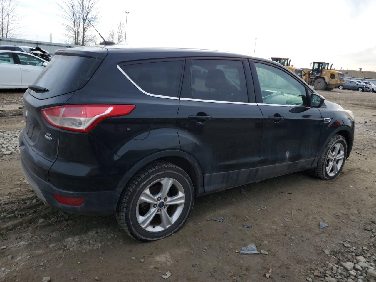2015 FORD ESCAPE SE photo 5