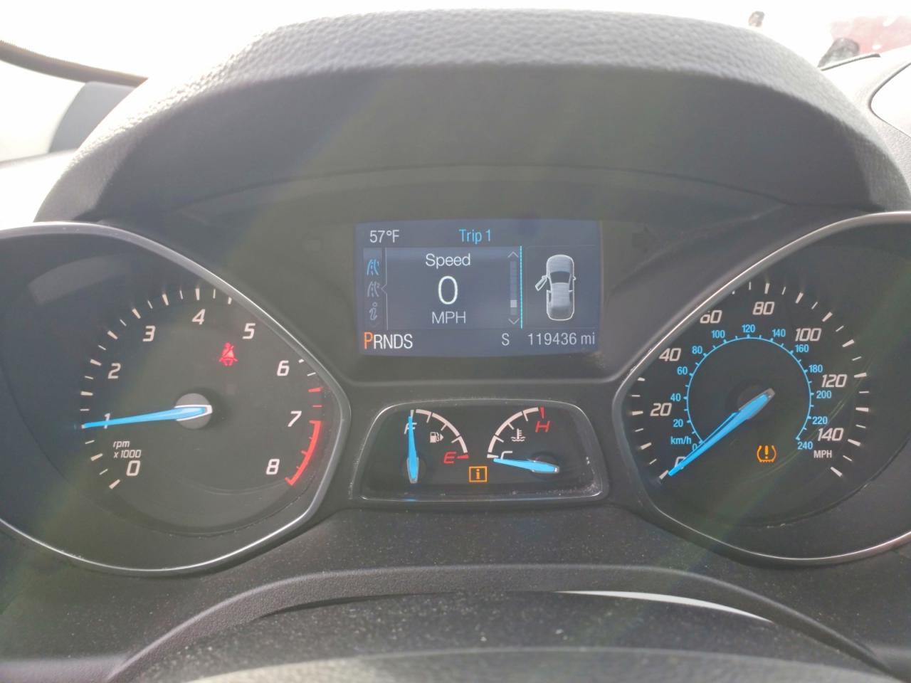 2015 FORD ESCAPE SE photo 17