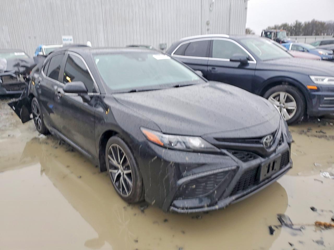 2022 TOYOTA CAMRY SE photo 7