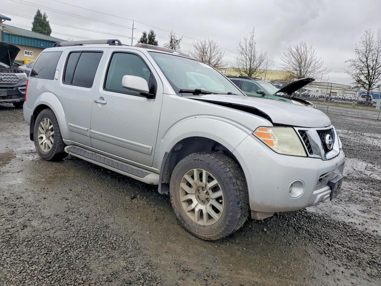 2011 NISSAN PATHFINDER S photo 7