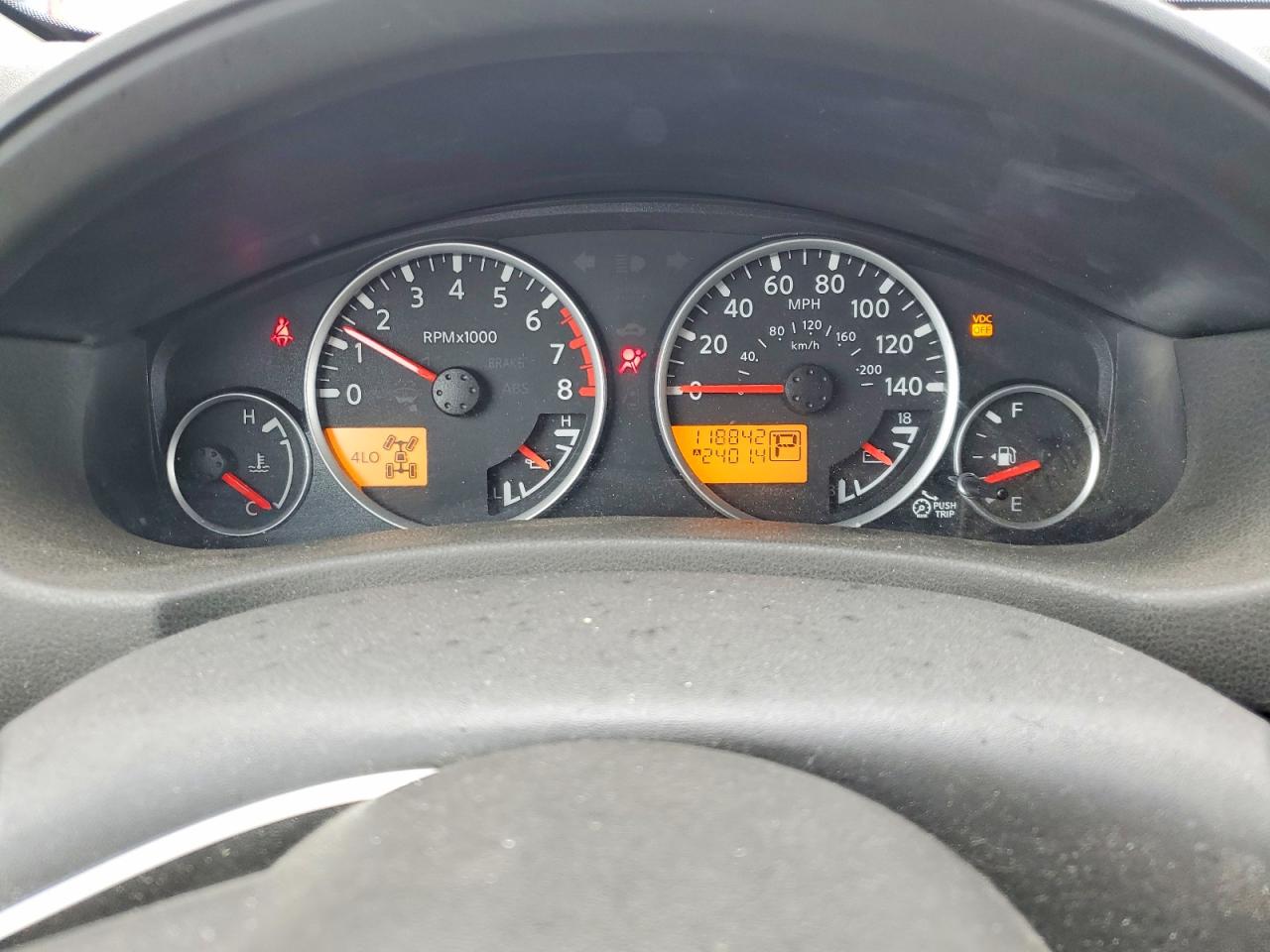 2011 NISSAN PATHFINDER S photo 17