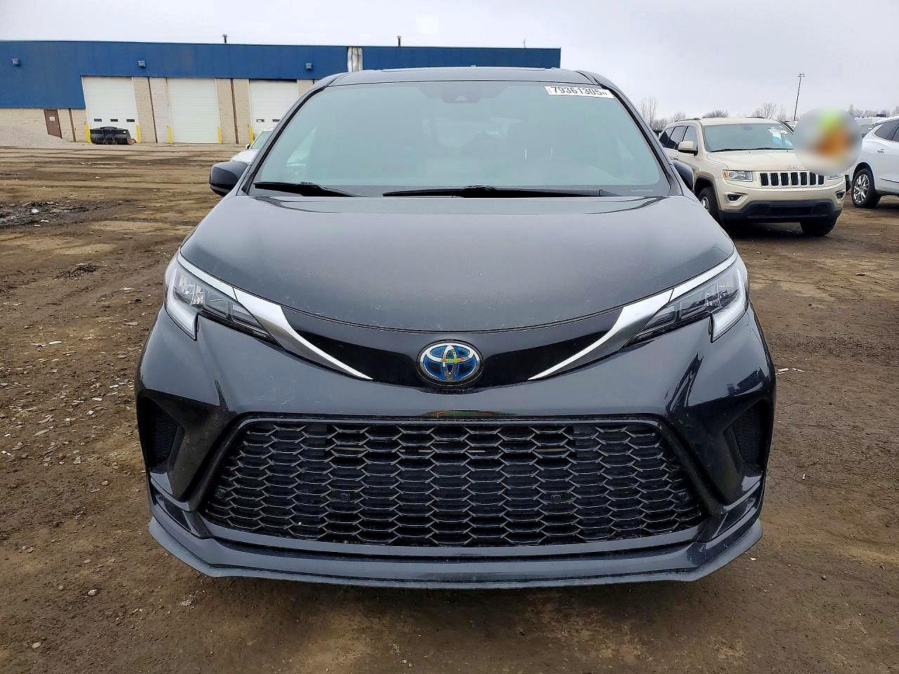 2021 TOYOTA SIENNA XSE 7-PASSENGER photo 9