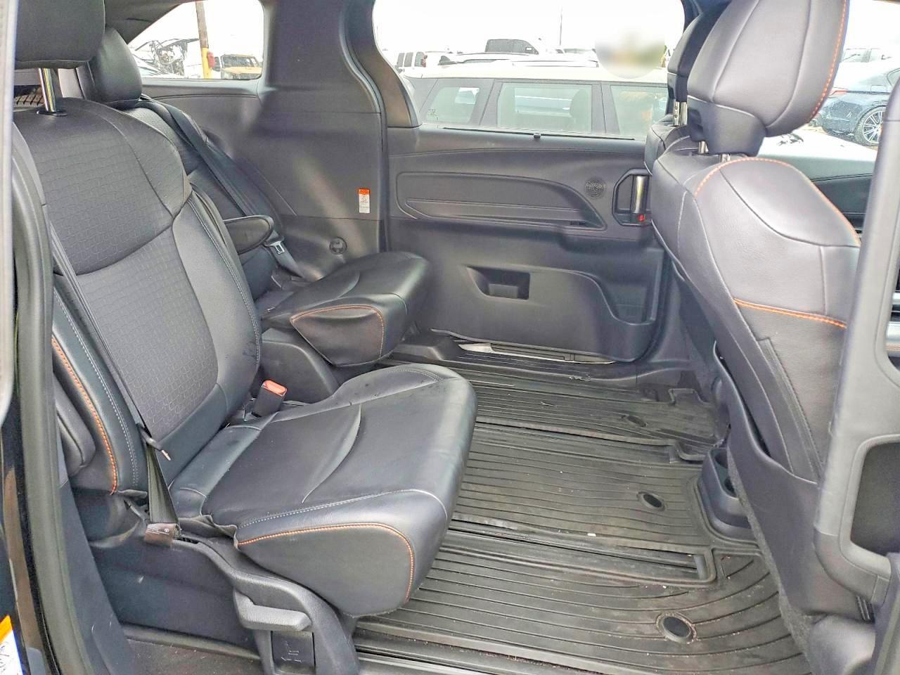 2021 TOYOTA SIENNA XSE 7-PASSENGER photo 21