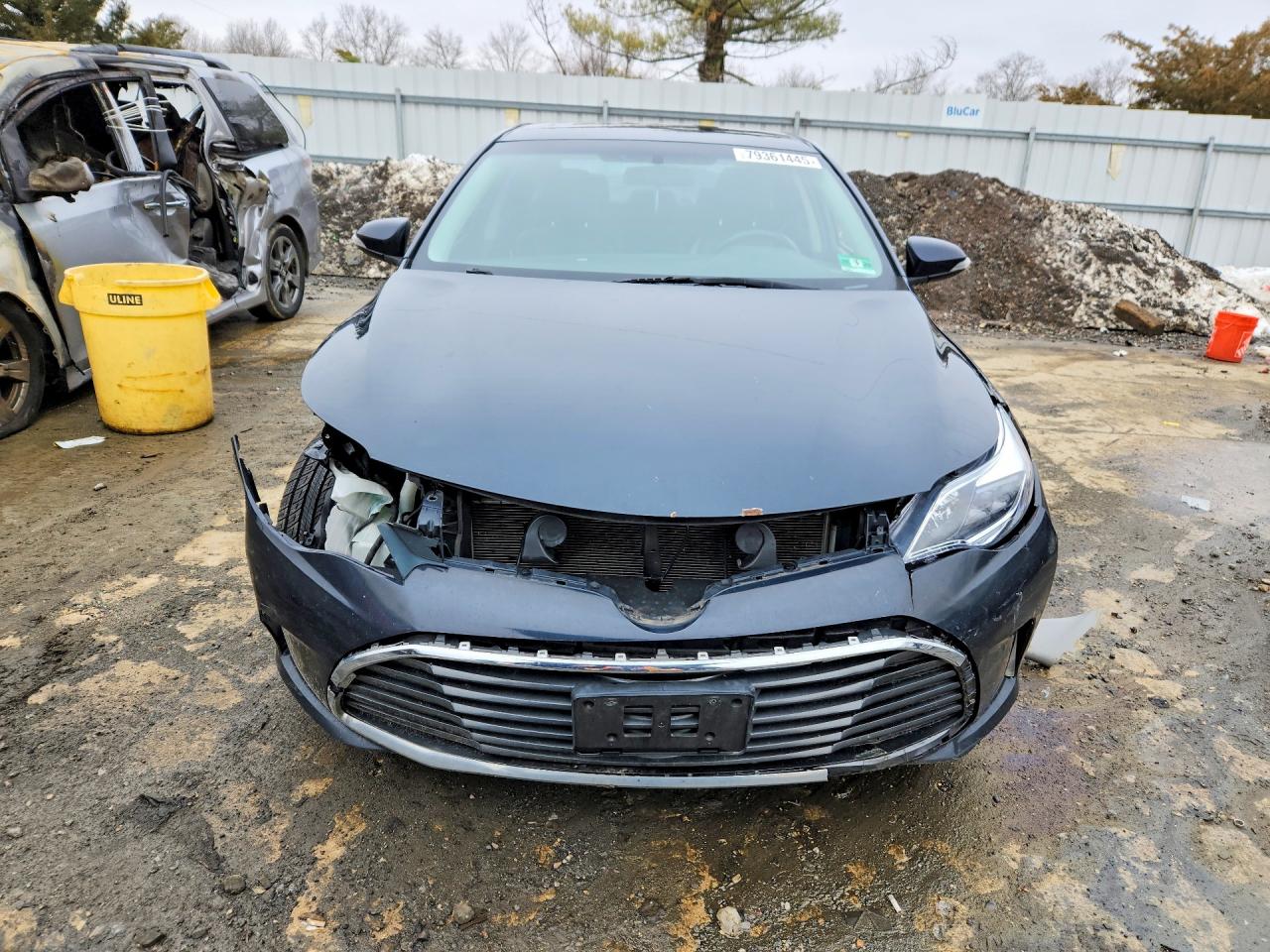 2016 TOYOTA AVALON XLE photo 9