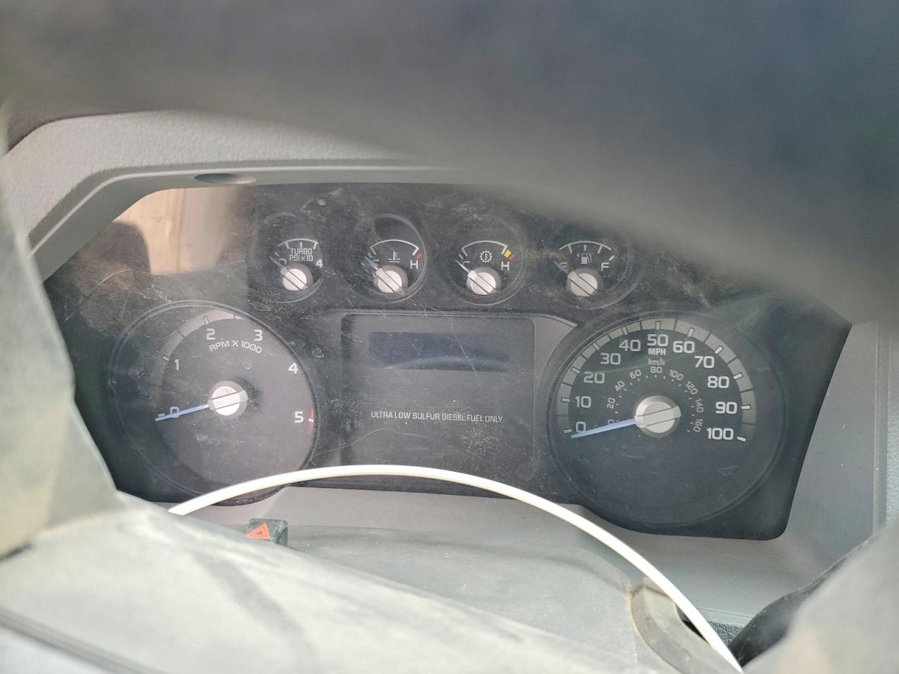 2013 FORD F550 SUPER DUTY TRUCK CAB AND CHASSIS photo 17
