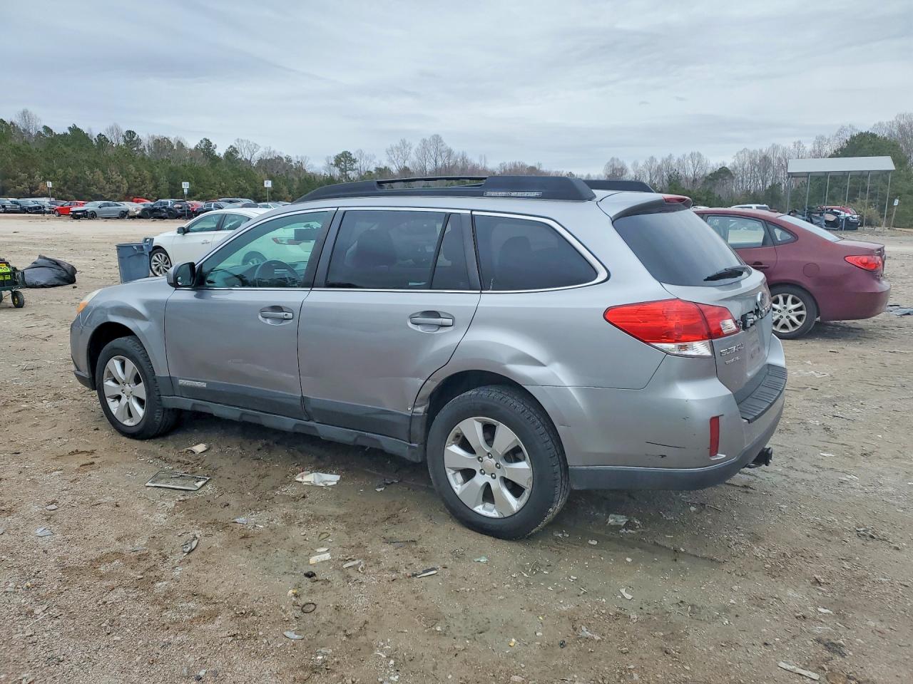 2010 SUBARU OUTBACK 2.5I PREMIUM photo 2
