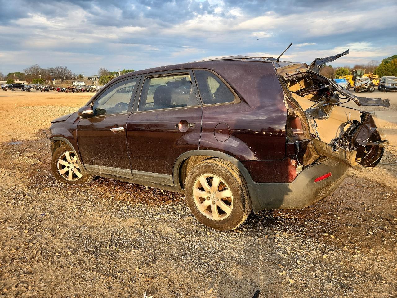 2012 KIA SORENTO LX photo 2