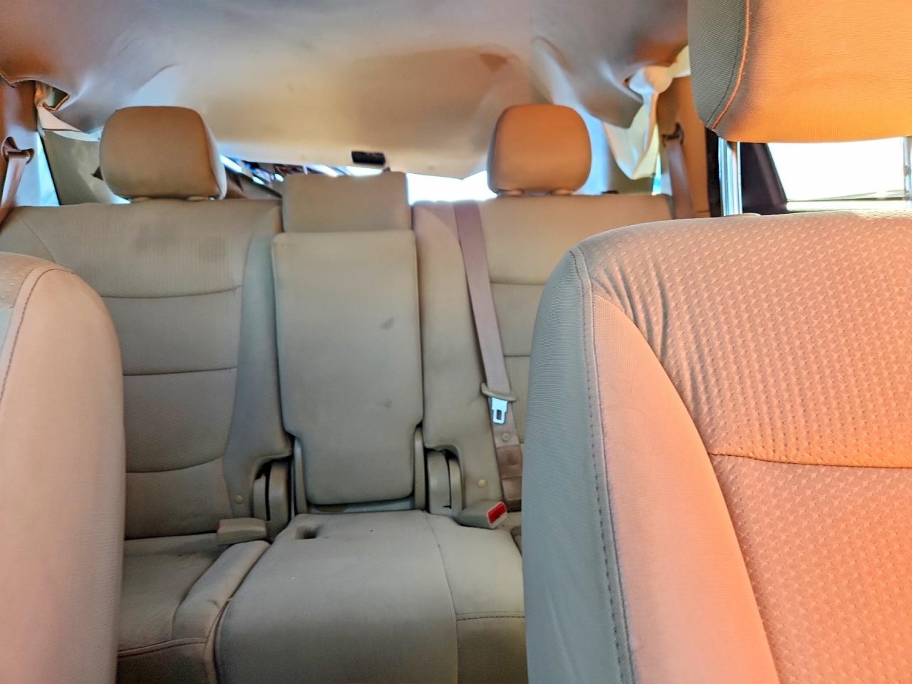 2012 KIA SORENTO LX photo 10