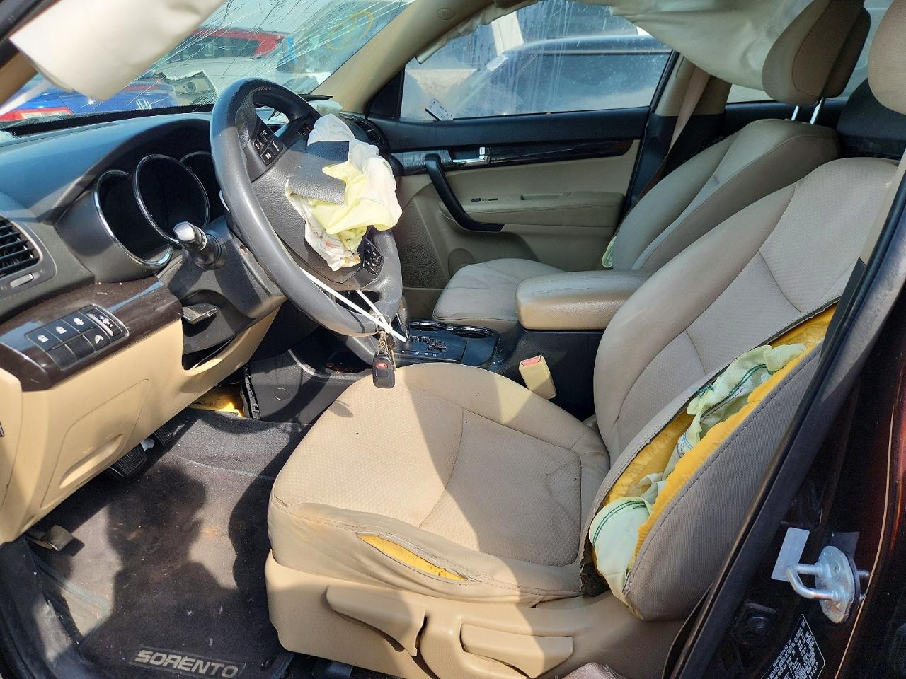 2012 KIA SORENTO LX photo 7