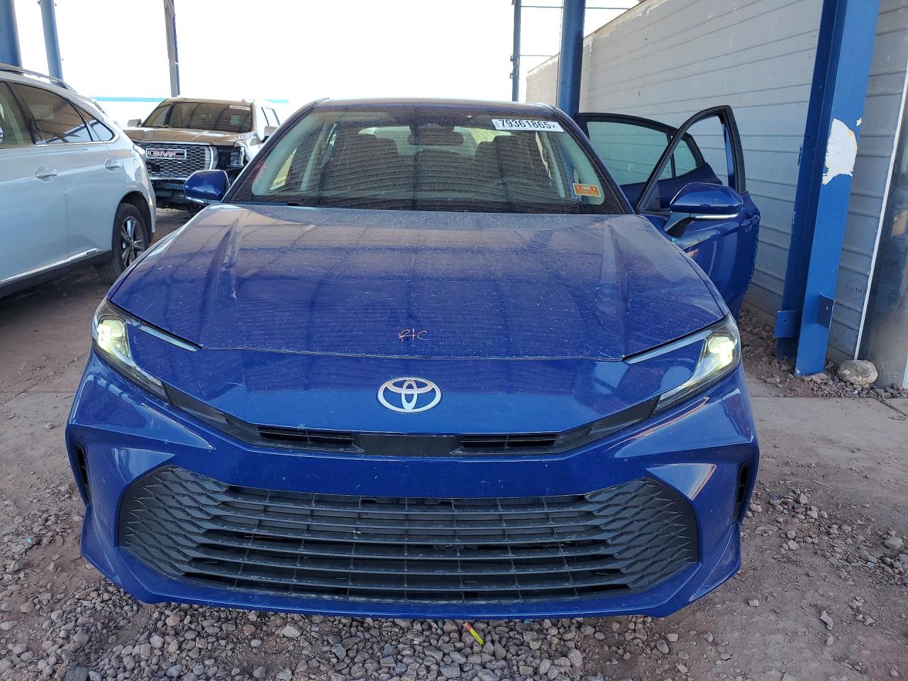 2025 TOYOTA CAMRY LE photo 9